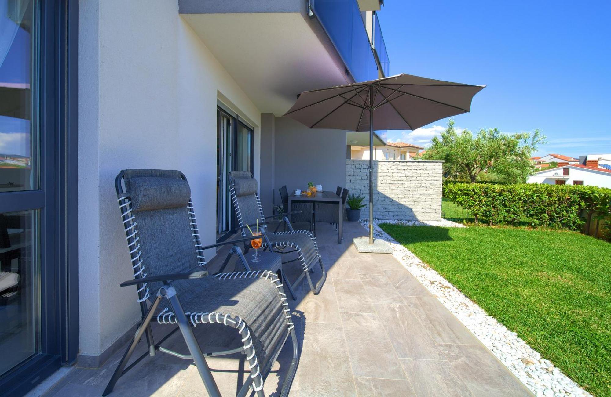 Apartment Sara Krk Town Zewnętrze zdjęcie
