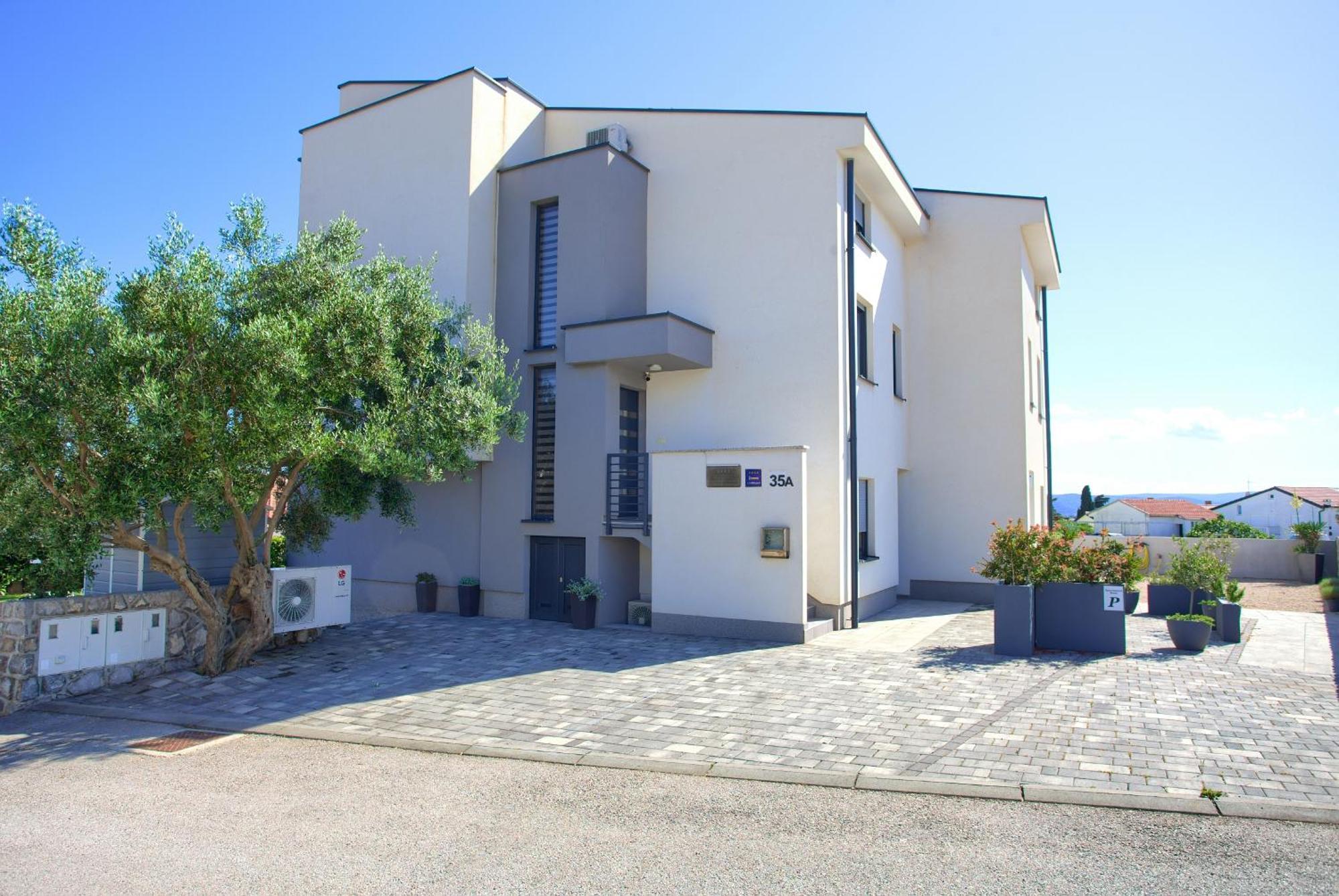 Apartment Sara Krk Town Zewnętrze zdjęcie